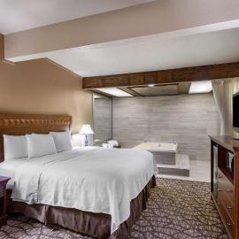 Best Western Dunmar Inn，位于埃文斯顿的酒店