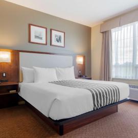 Best Western PLUS Chemainus Inn，位于彻梅纳斯的酒店