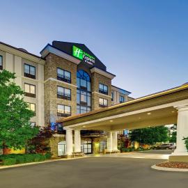 Holiday Inn Express Nashville-Opryland by IHG，位于纳什维尔的酒店