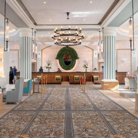 Dream Castle Hotel Marne La Vallee，位于马尼库尔勒翁格尔的酒店