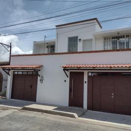 Hermosos departamentos en el centro de Coatepec Veracruz，位于科阿特佩克的酒店