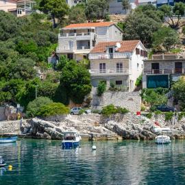 Apartments by the sea Zavalatica, Korcula - 187，位于扎瓦拉提卡的酒店