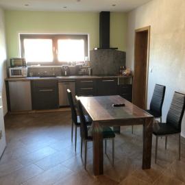 Ferienwohnung Zeitler，位于Treuen的酒店