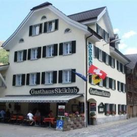 Studio Skiklub，位于安德马特的酒店