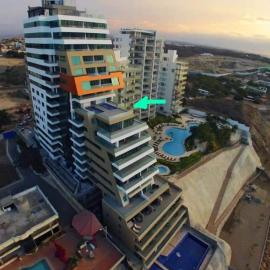 Departamento Suite frente al mar Poseidon Manta，位于曼塔的酒店