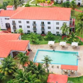 Garden Villa Hotel，位于塔穆宁的酒店