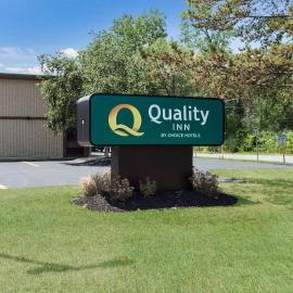 Quality Inn Albany Colonie，位于奥尔巴尼的酒店