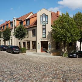 Hotel garni "Zum Eichwerder"，位于滕普林的酒店
