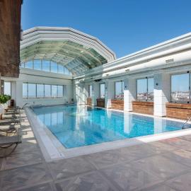 Ramada Plaza By Wyndham Istanbul City Center，位于伊斯坦布尔的酒店