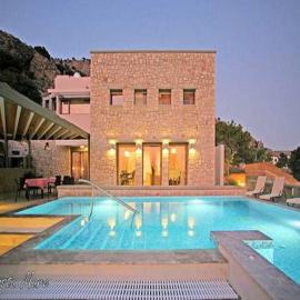 Villa CostaMare - enjoy lazy days on the private Pool-Jacuzzi，位于佩基罗德的酒店
