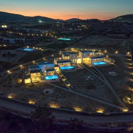 Villa Ramus Paros，位于Isterni的酒店