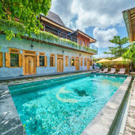 Black Pearl Hostel，位于坎古的酒店