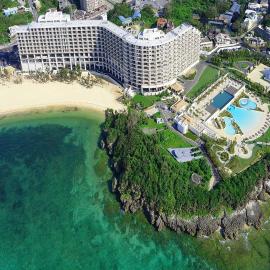 Hotel Monterey Okinawa Spa & Resort，位于恩纳的酒店