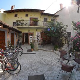 Guesthouse Koren at Winery，位于维帕瓦的酒店