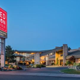 Red Lion Hotel Pasco Airport & Conference Center,位于帕斯科的酒店