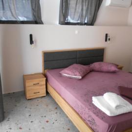 SPΛCES PYLOS Apartments，位于皮洛斯的酒店
