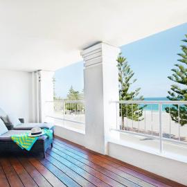Cottesloe Beach Hotel,位于珀斯的酒店
