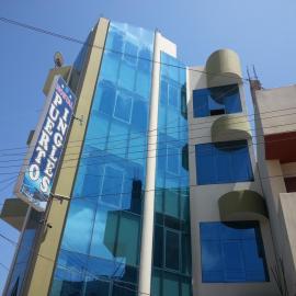 Hostal Puerto Ingles，位于伊洛的酒店