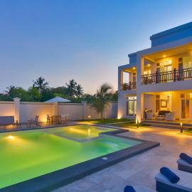 DT Beachfront Villas Hotel & Spa,位于Mkunguni的酒店