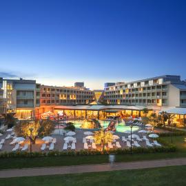 Aminess Vival Maestral Hotel，位于诺维格勒伊斯特拉的酒店