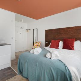 Stylish Eco Aparthotel in Folkestone，位于福克斯通的酒店