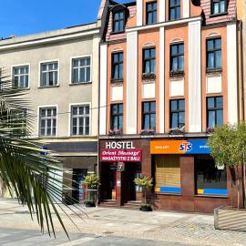 Hostel Kamienica Rynek 7，位于卡托维兹的酒店