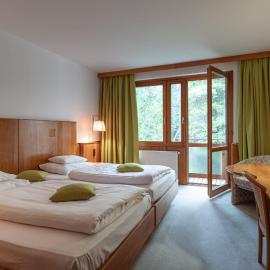 Hotel Restaurant Südrast Dreiländereck，位于阿诺尔德施泰因的酒店