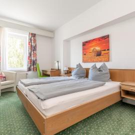 Hotel Kniestedter Hof，位于萨尔茨吉特巴德的酒店