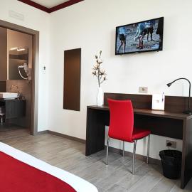 Suites Direzionale Carpi，位于卡普里的酒店