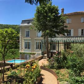 Le Clos des Fayettes，位于Theizé的酒店