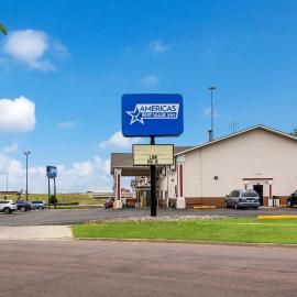 Americas Best Value Inn Fargo，位于法戈的酒店