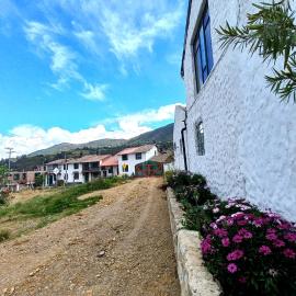 Hospedaje y Camping del Rio，位于蒙圭的酒店