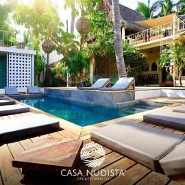 Casa Nudista - LGBT Hotel，位于兹波利特的酒店