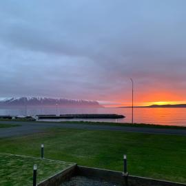 Waterfront Fjord House，位于Litli-Árskógssandur的酒店