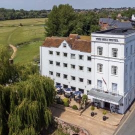 The Mill Hotel Sudbury，位于萨德伯里的酒店