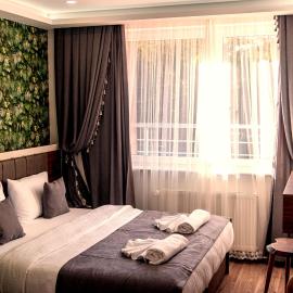 Hotel Yaman，位于埃伯斯瓦尔德菲诺的酒店