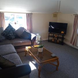 Fox and Hounds Apartment，位于Willingham的酒店