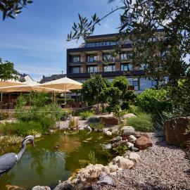 Moselstern Boutiquehotel Moselgarten,位于布莱的酒店
