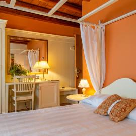 Hotel Calvi-Ristorante Mainor Hotel di Charme，位于维托里奥·威尼托的酒店
