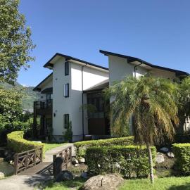 花蓮金澤居民宿樹窩民宿御安居民宿寵物友善，位于吉安的酒店