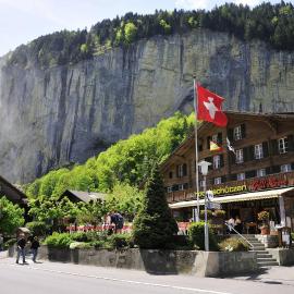 Hotel Schützen Lauterbrunnen,位于劳特布龙嫩的酒店
