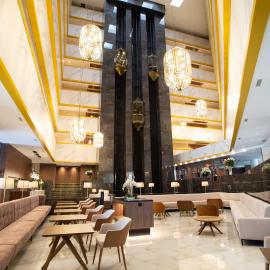 Hotel Granada Center,位于格拉纳达的酒店