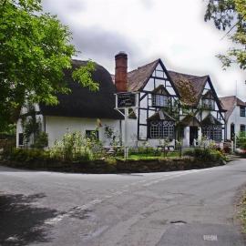The White Horse Inn，位于乌尔斯通的酒店