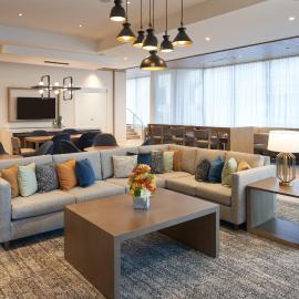 Staybridge Suites Wilmington Downtown by IHG，位于威尔明顿的酒店