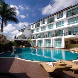 A-Te Chumphon Hotel - SHA Plus，位于春蓬的酒店