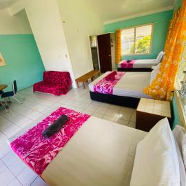 Sunny Beach Lodge，位于Amuri的酒店