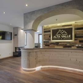 Hotel Garnì Alta Valle,位于蓬泰迪莱尼奥的酒店