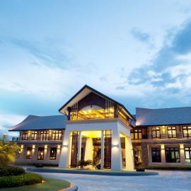 Emerald Palace Hotel，位于内比都的酒店