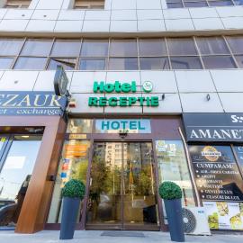 Hotel Sir Lujerului，位于布加勒斯特的酒店