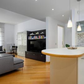 garibaldi sempione sarpi 10 min - big apartment 85m - self-check-in 5th floor，位于米兰的酒店